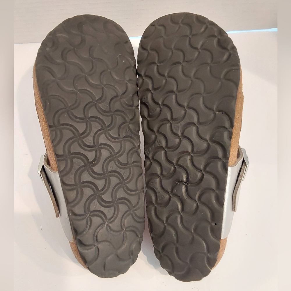 BIRKENSTOCK GIZAH SILVER SIZE 37 PRE-OWNED - Picture 3 of 5